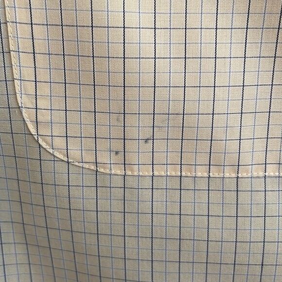 Eddie Bauer yellow & blue check wrinkle resistant cotton short sleeve shirt - Picture 3 of 9
